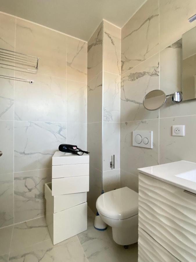 T3 Climatise Villa Juana Avec Parking Et Proche Plage أنتيب المظهر الخارجي الصورة